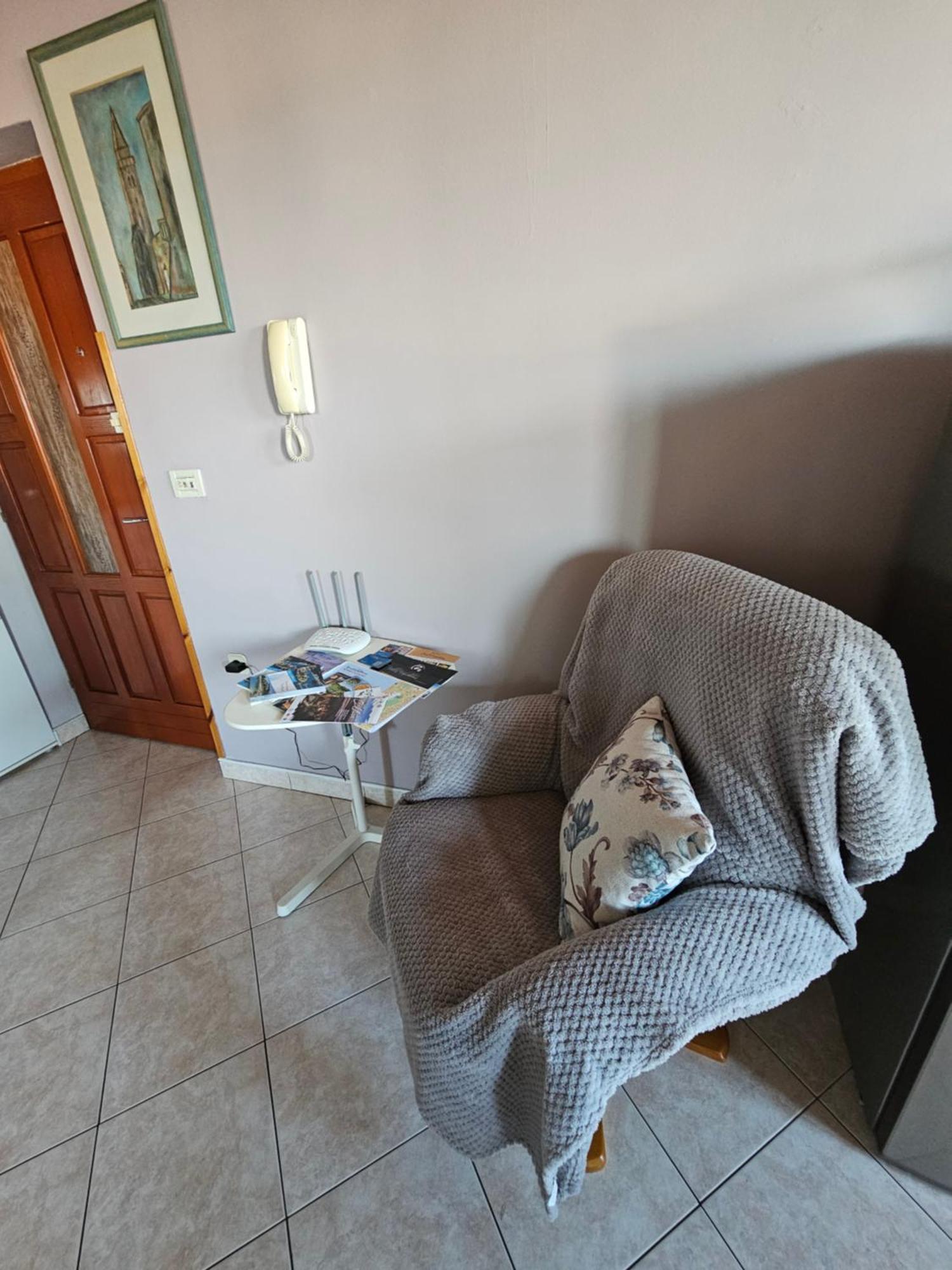Apartment Neven Rovinj Parking Place Bagian luar foto